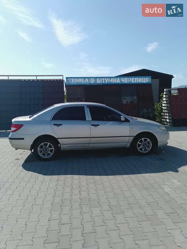 Седан BYD F3 2007 в Тячеве