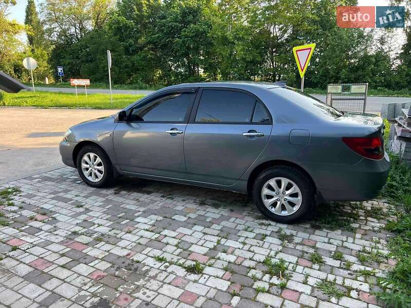 BYD F3 2013
