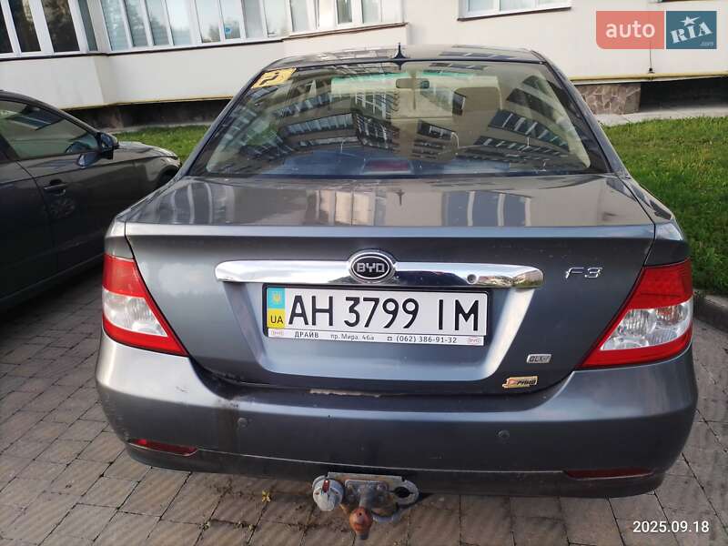 Седан BYD F3 2013 в Моршине
