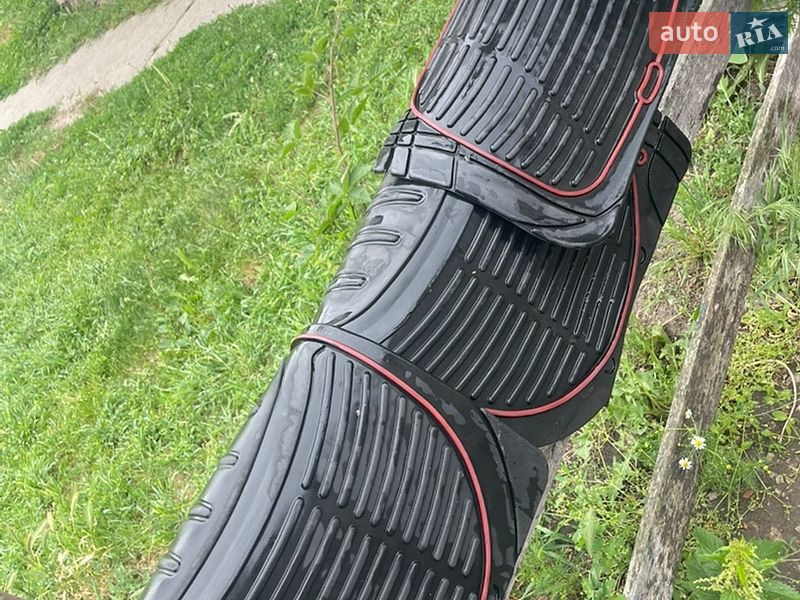 Седан BYD F3 2006 в Подгородном