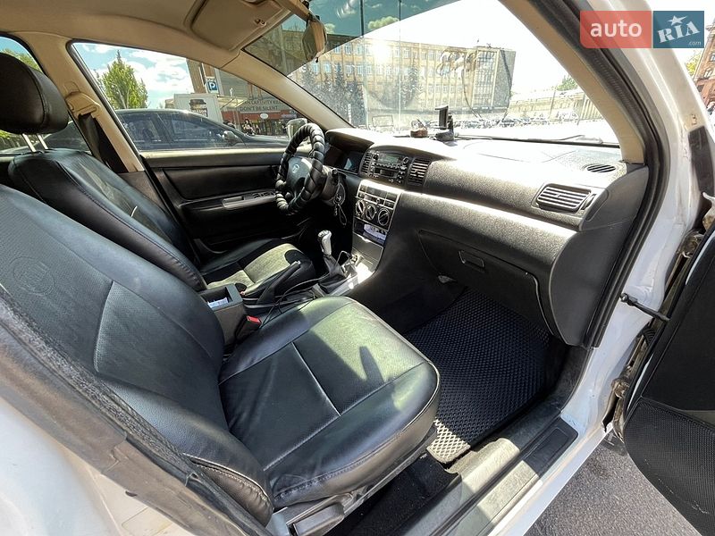 Седан BYD F3 2013 в Новому Бузі