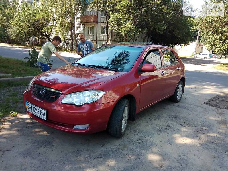 BYD F3R 2013 року