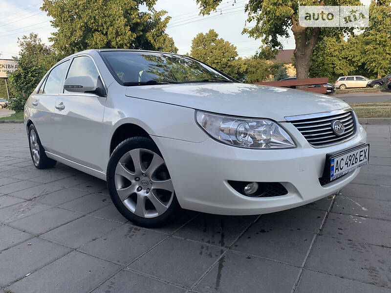 BYD F6 2012 BYD F6 2012