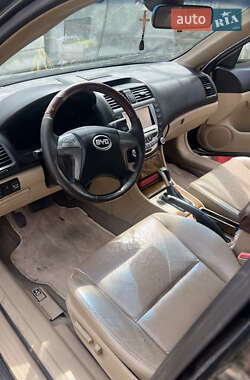 Седан BYD F6 2011 в 
