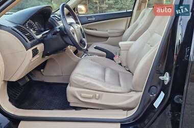 Седан BYD F6 2012 в 