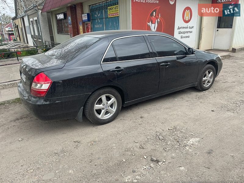 Седан BYD F6 2011 в Компаніївці