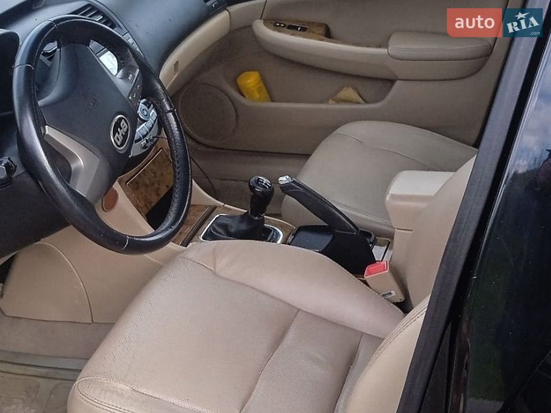 Седан BYD F6 2012 в Днепре