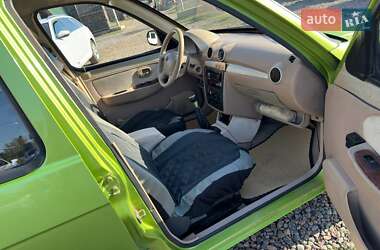 Хэтчбек BYD Flyer 2006 в 
