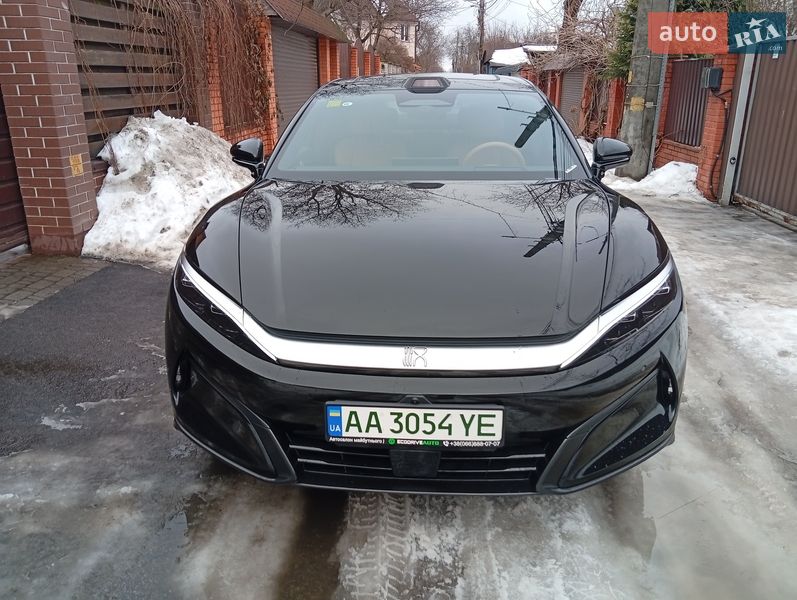 Седан BYD Han L 2025 в Киеве