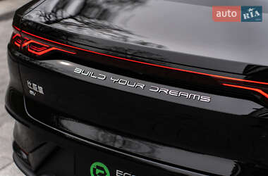 Седан BYD Han 2025 в 