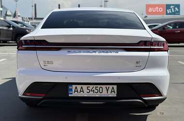 Седан BYD Han 2022 в 