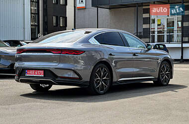 Седан BYD Han 2024 в 
