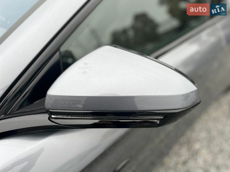 Седан BYD Han 2022 в Дніпрі