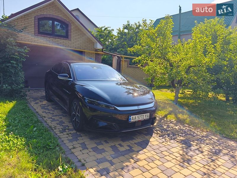 Седан BYD Han 2022 в Борисполе