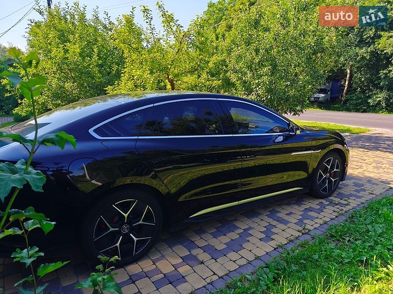 Седан BYD Han 2022 в Борисполі