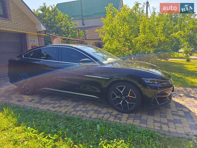 Седан BYD Han 2022 в Борисполе