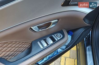 Седан BYD Han 2022 в Борисполі