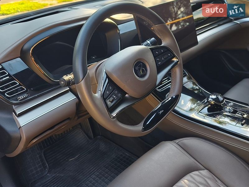 Седан BYD Han 2022 в Борисполе