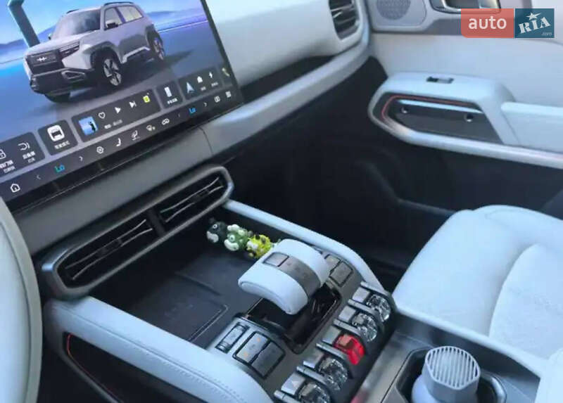 Внедорожник / Кроссовер BYD Leopard 3 2025 в Киеве