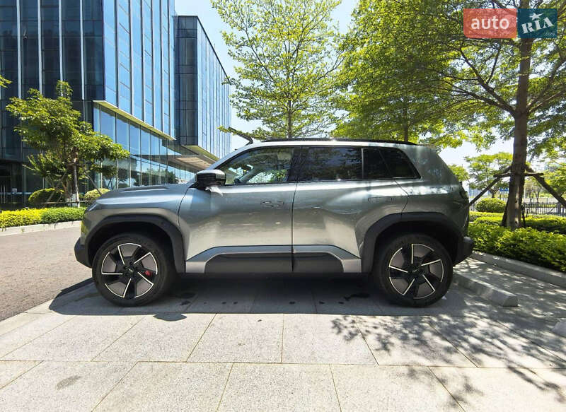 Внедорожник / Кроссовер BYD Leopard 3 2025 в Киеве фото 3 Внедорожник / Кроссовер BYD Leopard 3 2025 в Киеве