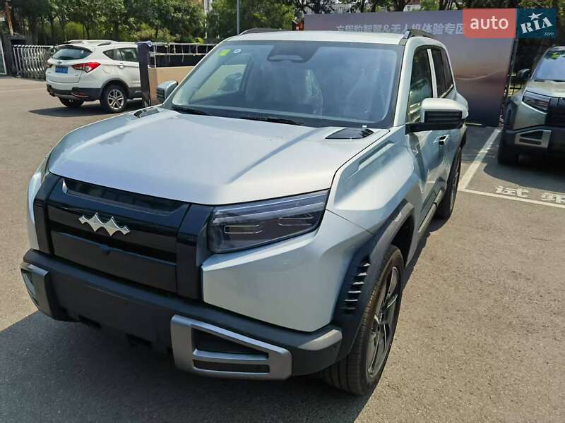 Внедорожник / Кроссовер BYD Leopard 3 2025 в 