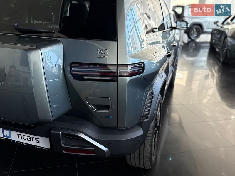 Внедорожник / Кроссовер BYD Leopard 3 2025 в Одессе