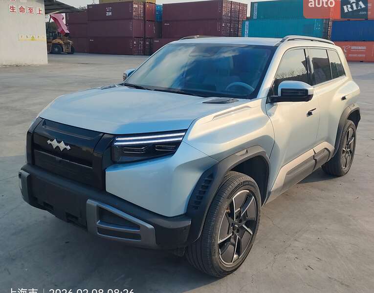 2025 BYD Leopard-3, VIN LGXFF4CD2S0409749:plate — zdjęcie 1 (autoria)