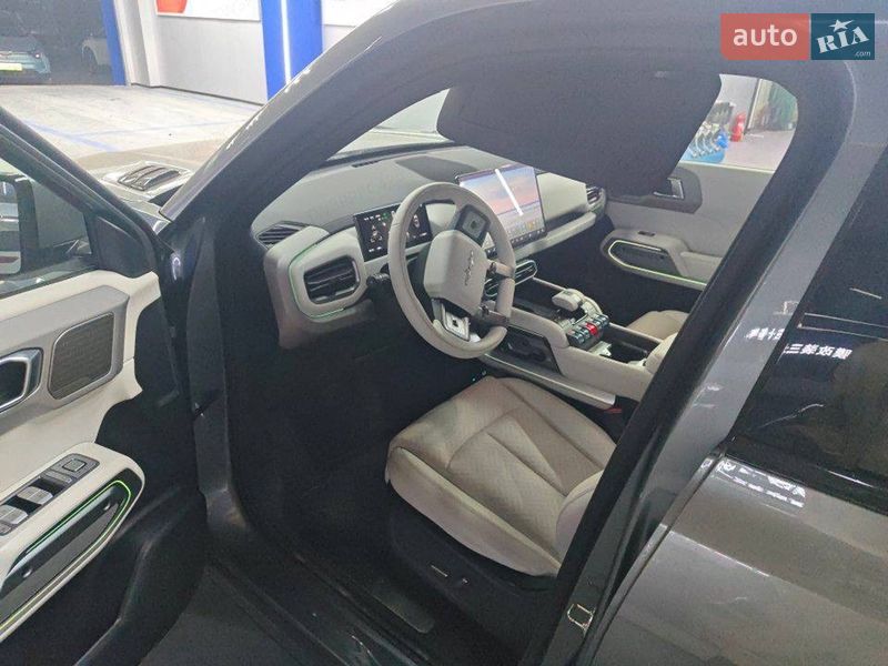Внедорожник / Кроссовер BYD Leopard 3 2025 в Киеве