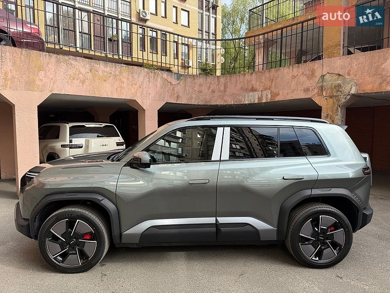 Внедорожник / Кроссовер BYD Leopard 3 2025 в Киеве