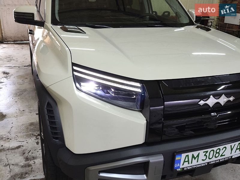 Внедорожник / Кроссовер BYD Leopard 3 2025 в Житомире