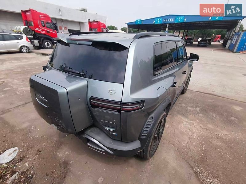 Внедорожник / Кроссовер BYD Leopard 3 2025 в Киеве