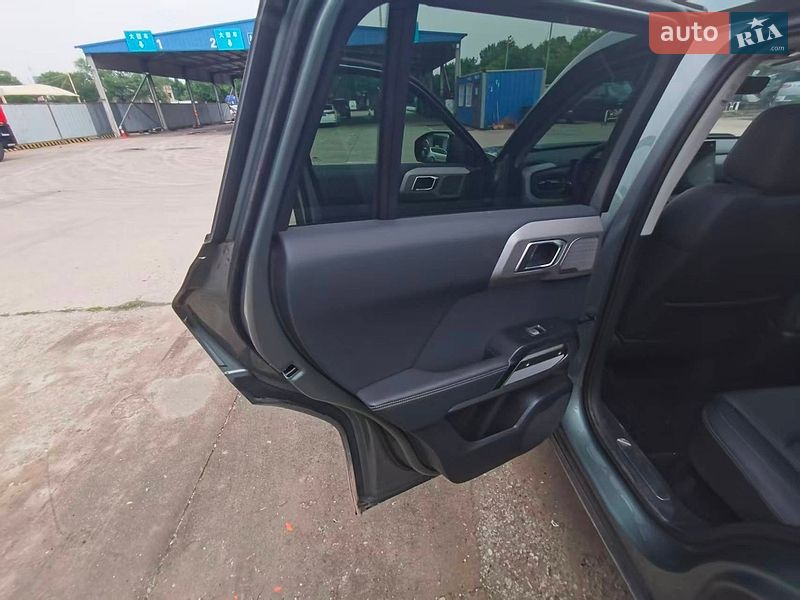 Внедорожник / Кроссовер BYD Leopard 3 2025 в Киеве