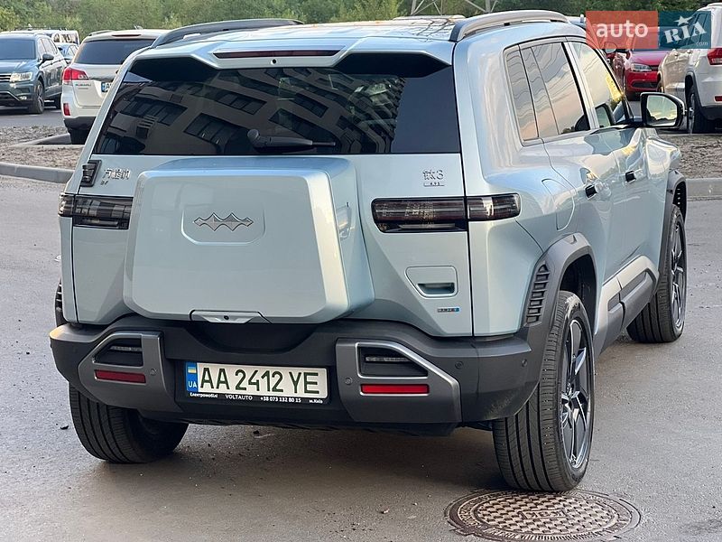 Внедорожник / Кроссовер BYD Leopard 3 2025 в Киеве