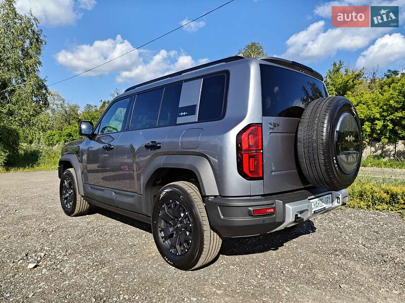 Внедорожник / Кроссовер BYD Leopard 5 2025 в Киеве