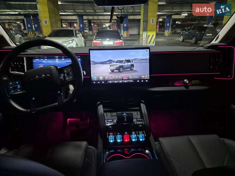 Внедорожник / Кроссовер BYD Leopard 5 2024 в Киеве