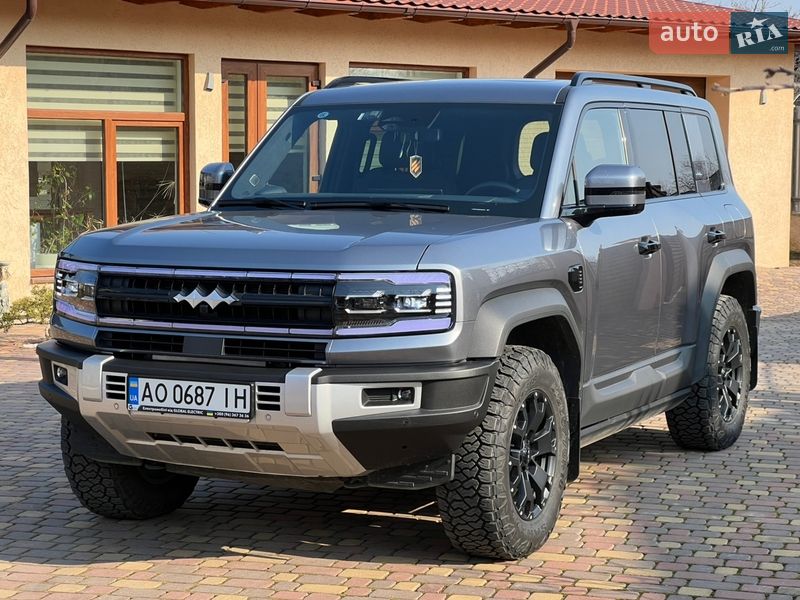 Внедорожник / Кроссовер BYD Leopard 5 2025 в Ужгороде