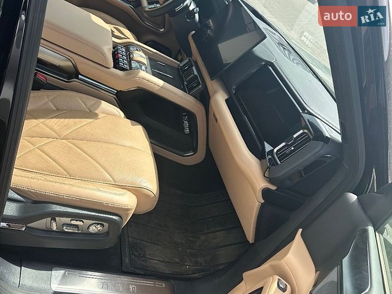 Внедорожник / Кроссовер BYD Leopard 8 2025 в Киеве