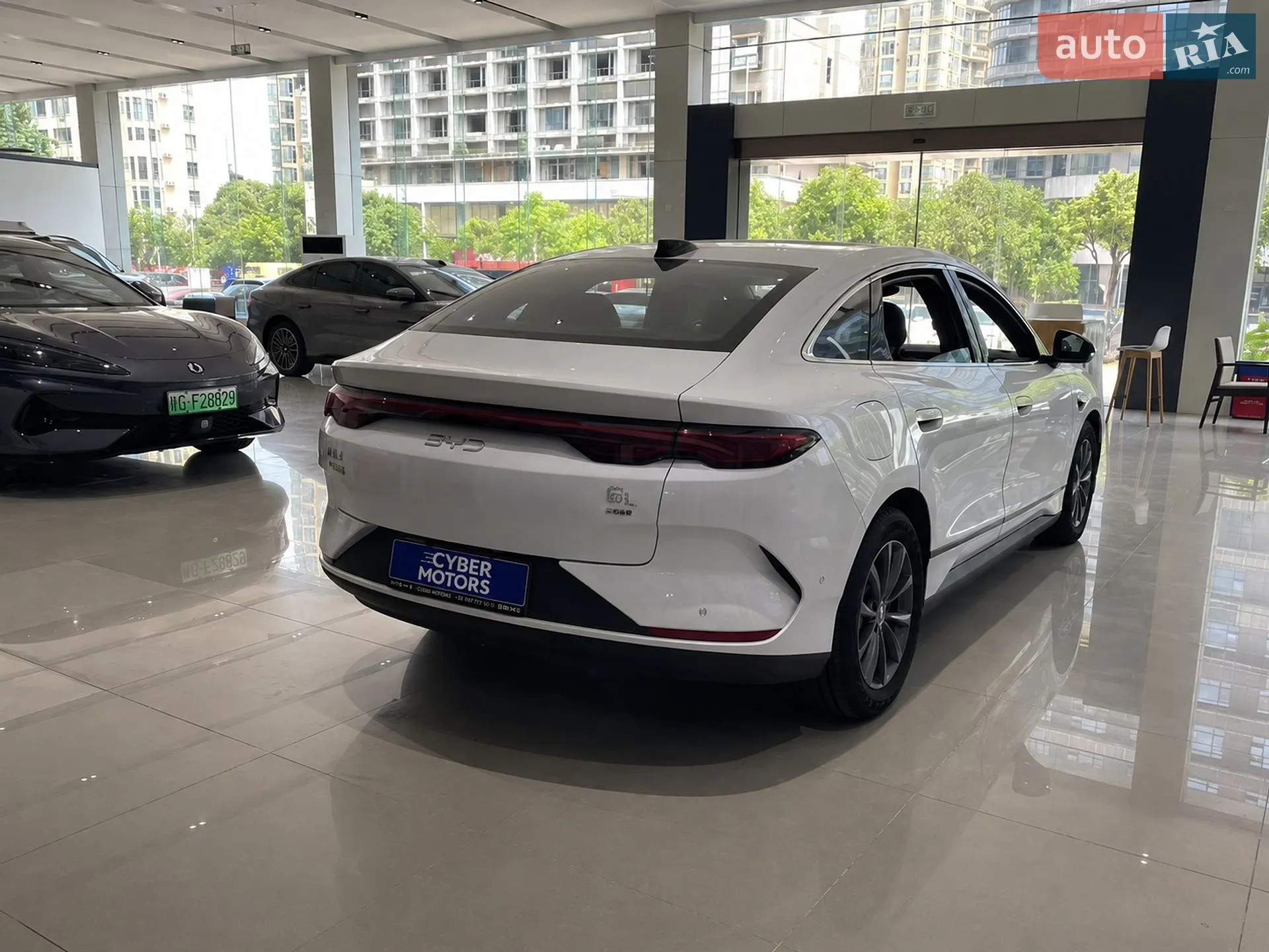 2025 BYD Qin - мініатюра 2