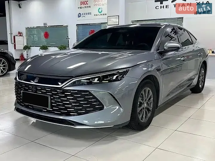 BYD Qin L