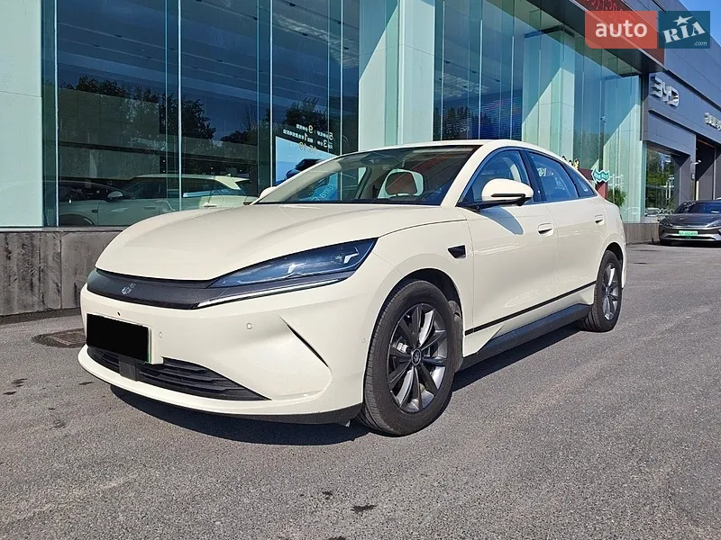BYD Qin L