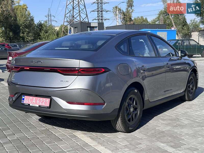 Седан BYD Qin Plus 2025 в Дніпрі