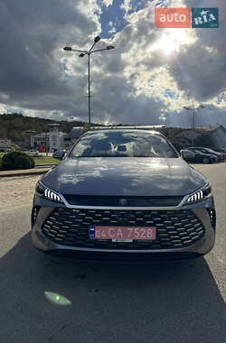 Седан BYD Qin Plus 2025 в 