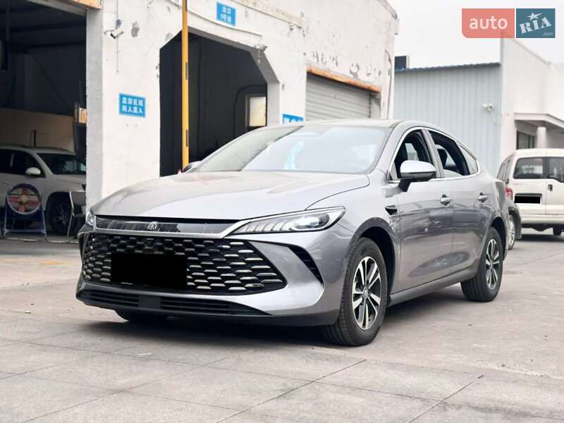 2025 BYD QIN-Plus, VIN LC0C76C44S4119021:plate — фото 1 (autoria)