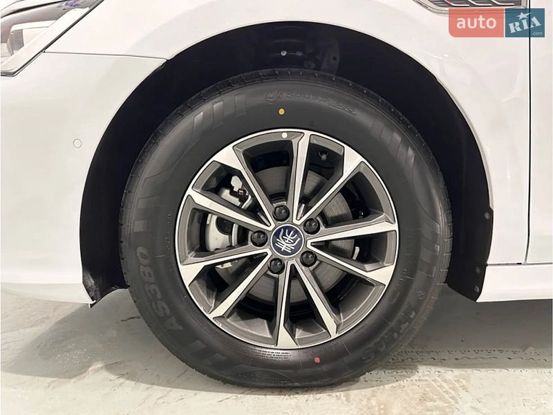 Седан BYD Qin Plus 2024 в Киеве