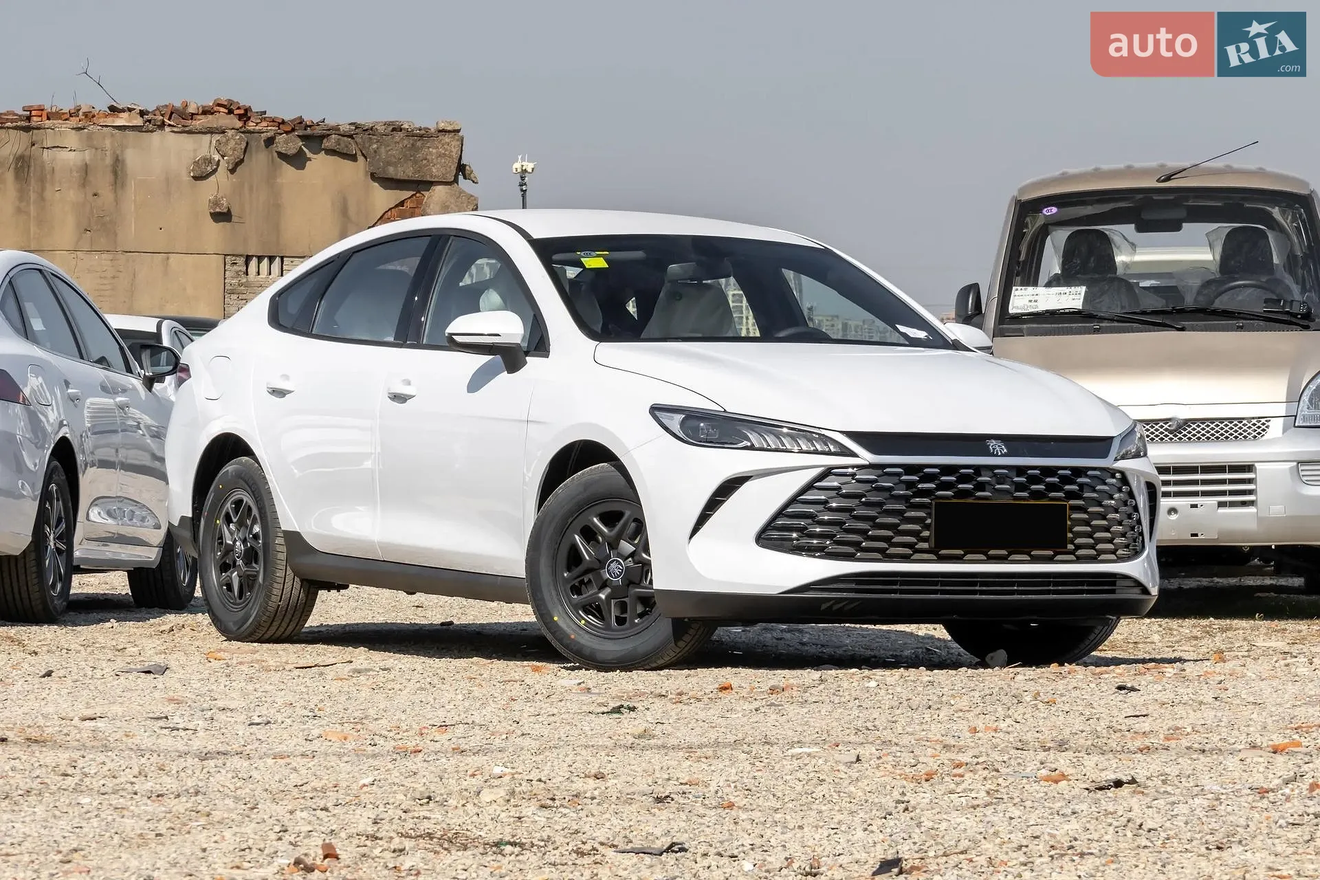 2025 BYD Qin - мініатюра 3