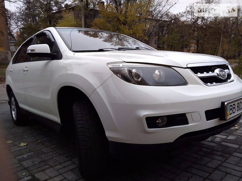 BYD S6 2012 року