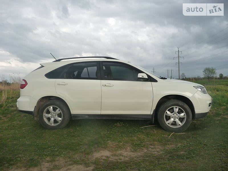 Внедорожник / Кроссовер BYD S6 2012 в Бориславе