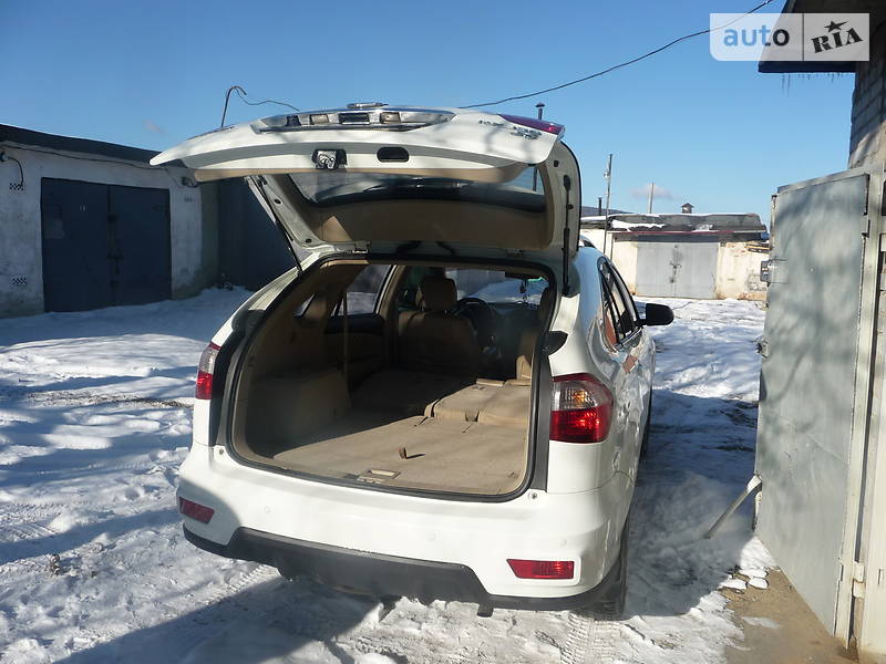 Внедорожник / Кроссовер BYD S6 2012 в Бориславе