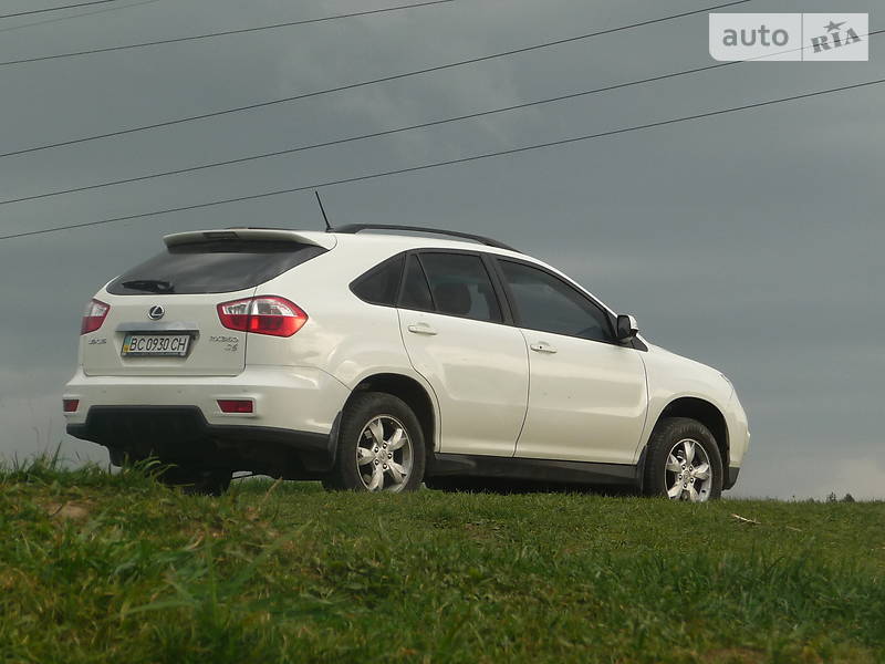 Внедорожник / Кроссовер BYD S6 2012 в Бориславе