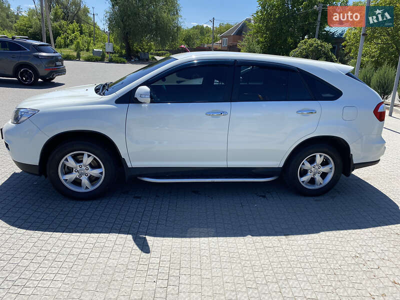 Внедорожник / Кроссовер BYD S6 2013 в Житомире